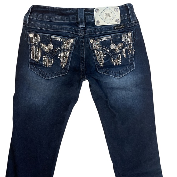 Miss Me Sz:25 Rhinestones, Crystal Signature Crop Blue Jeans - Picture 3 of 8